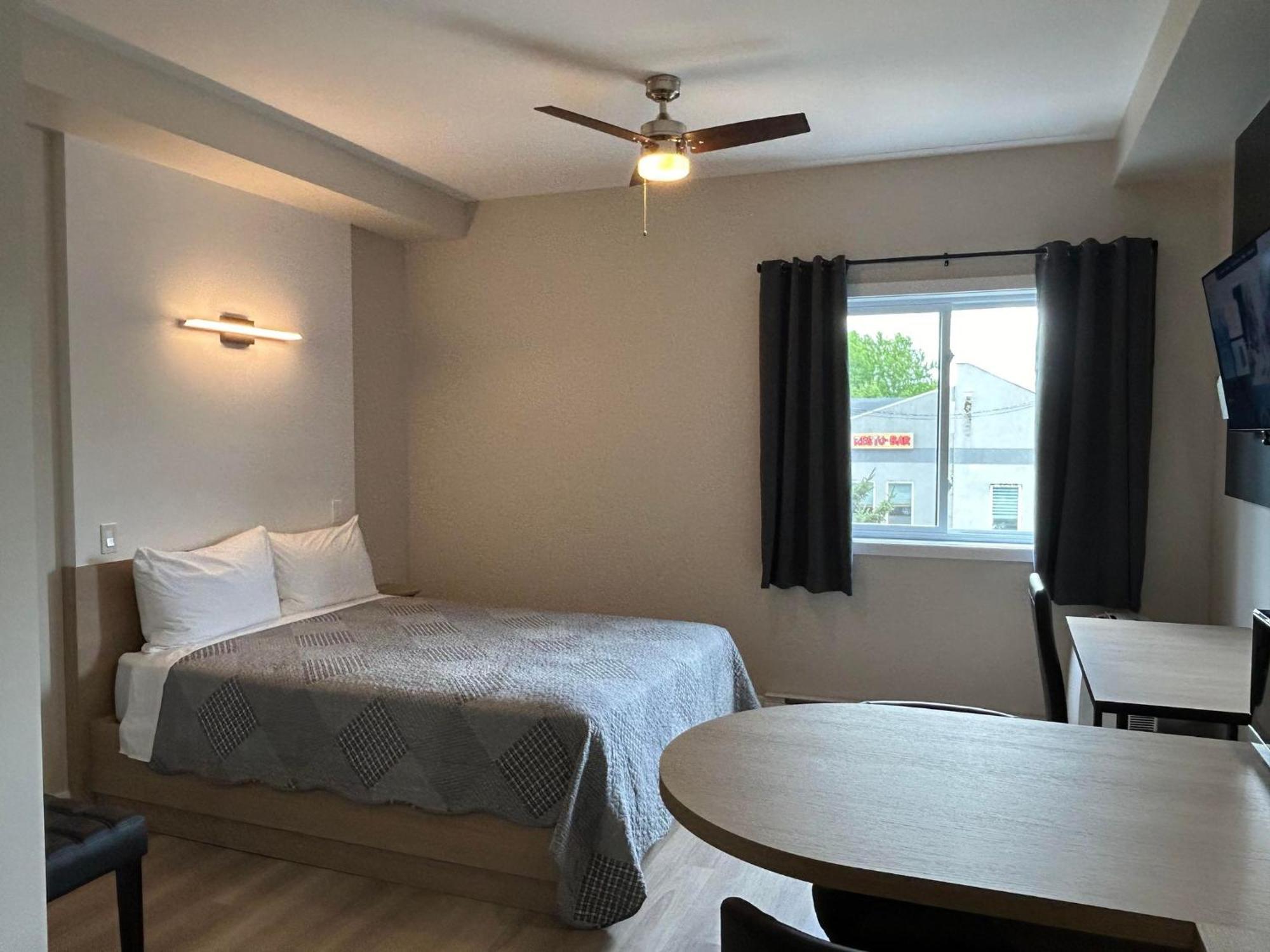 Hotel St-Michel Saint-Michel des Saints Ngoại thất bức ảnh
